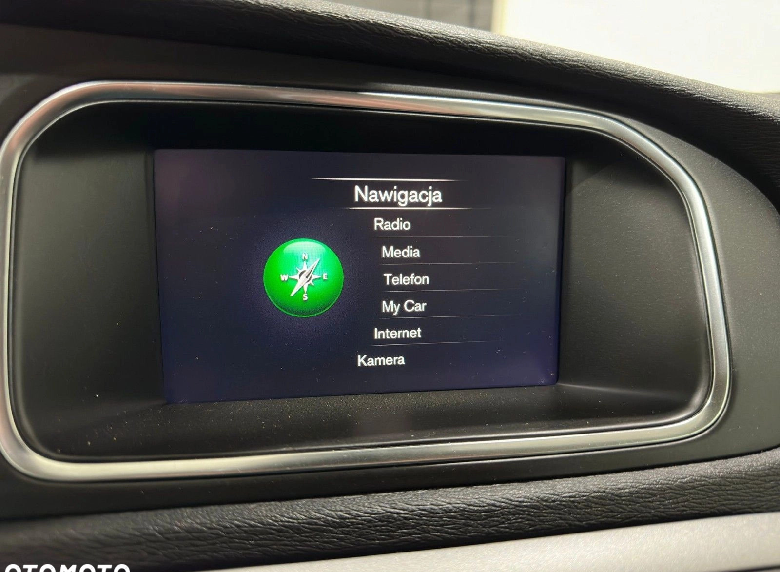 Volvo V40 cena 44900 przebieg: 72588, rok produkcji 2017 z Mrągowo małe 436